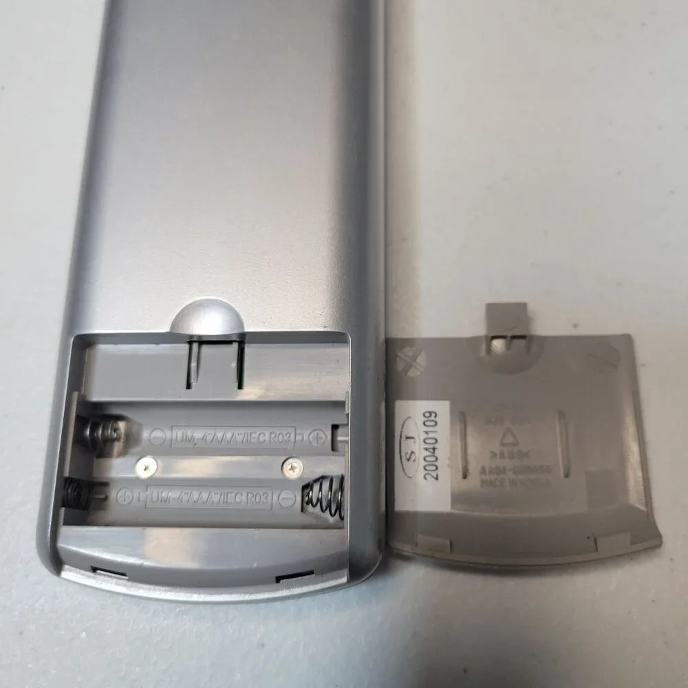 Genuine Samsung TV Remote Control BN59-00377 Tested and Works